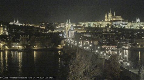 Webcam Prague Charles Bridge and Prague Castle live